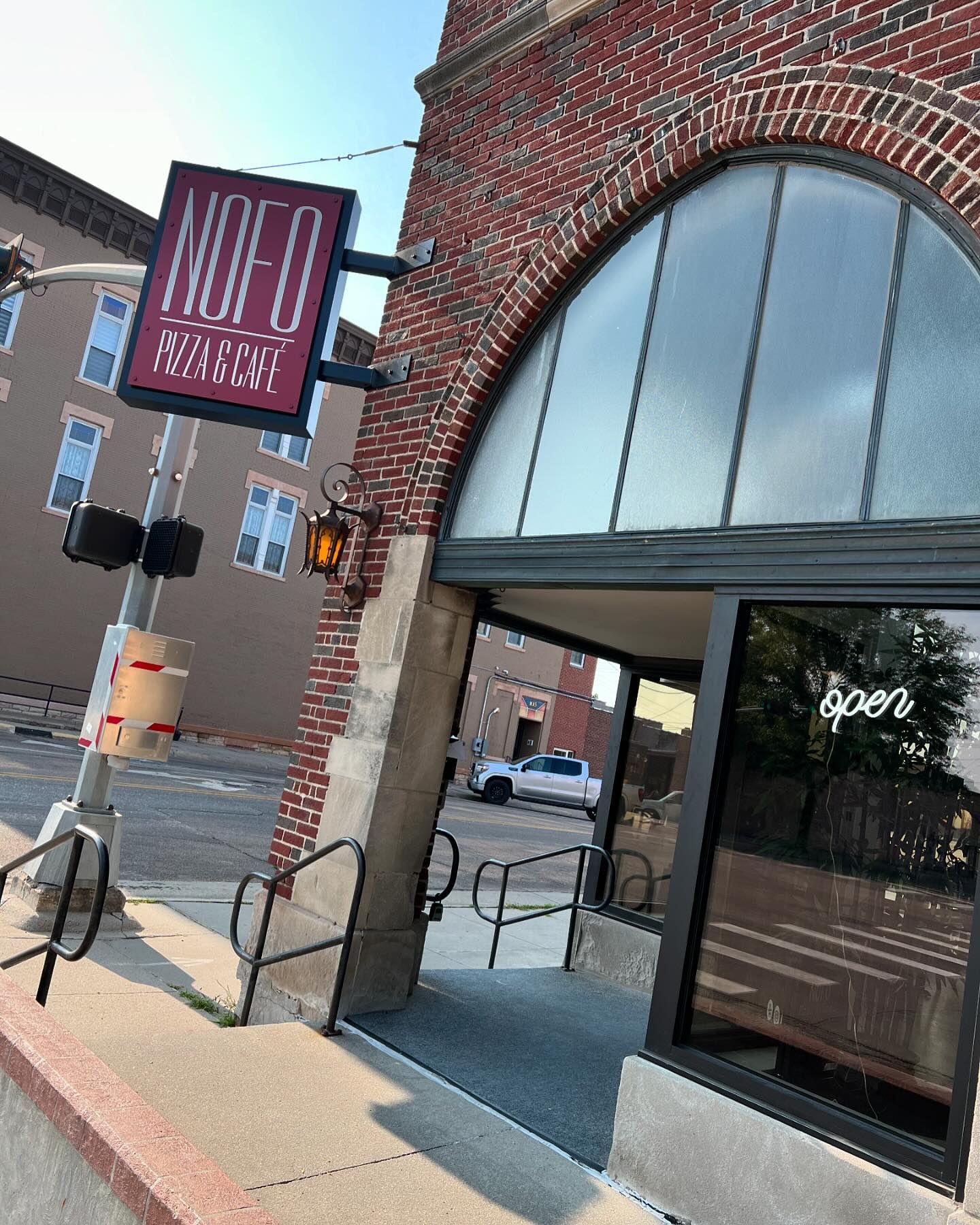 NoFo Pizza & Cafe at River Point Creative District