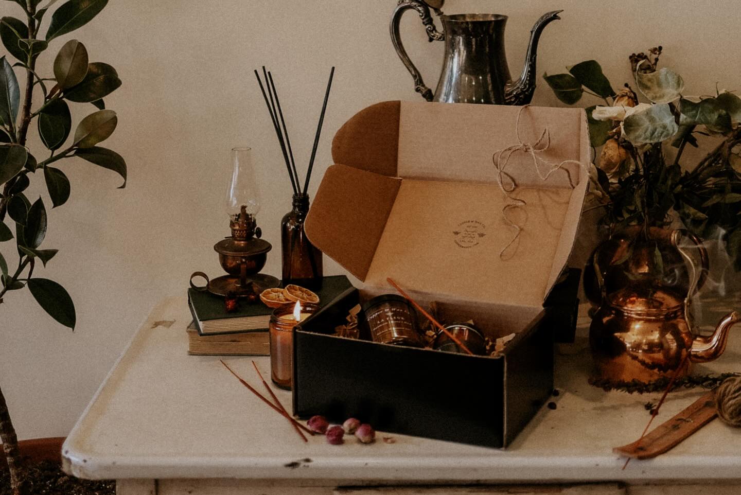 Capper & Wax Co. candle box