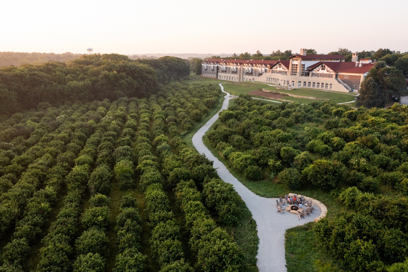 Lied Lodge at Arbor Day Farm Orchard with hotel