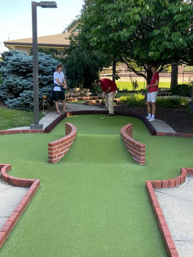 golf1.jpg golf1.jpg